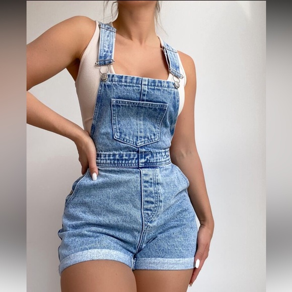 Shein Denim Overall Shorts - Picture 1 of 3